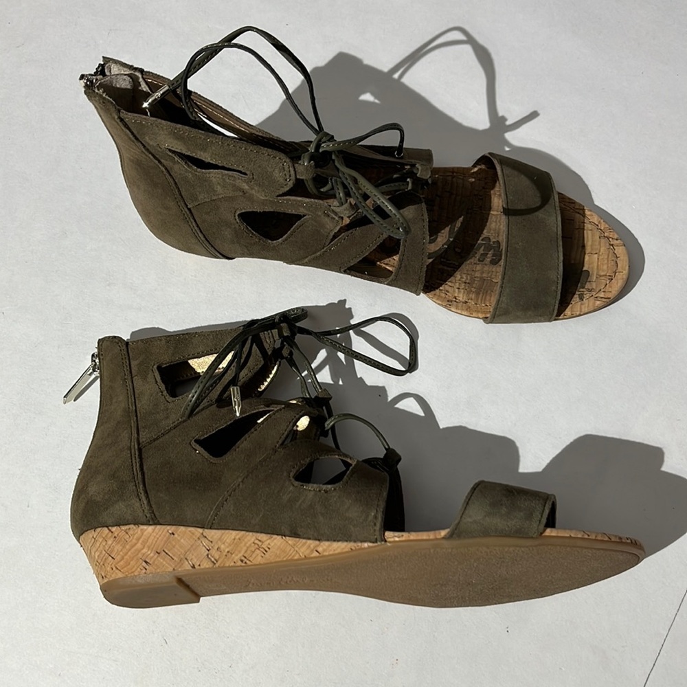 Sam Edleman Dian Gladiator low wedge lace up Olive Green Sandals sz 9 shoes